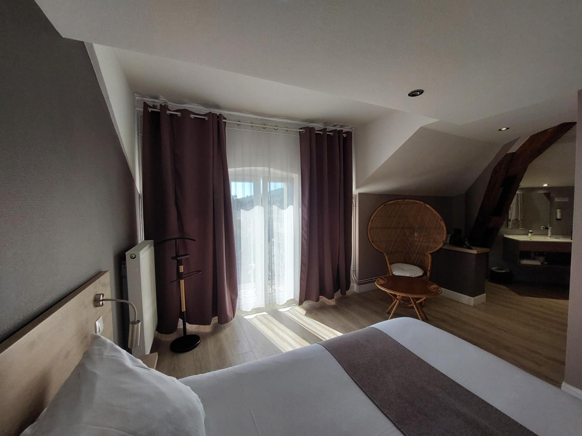 Logis Auberge Des Voyageurs Vandieres  Esterno foto