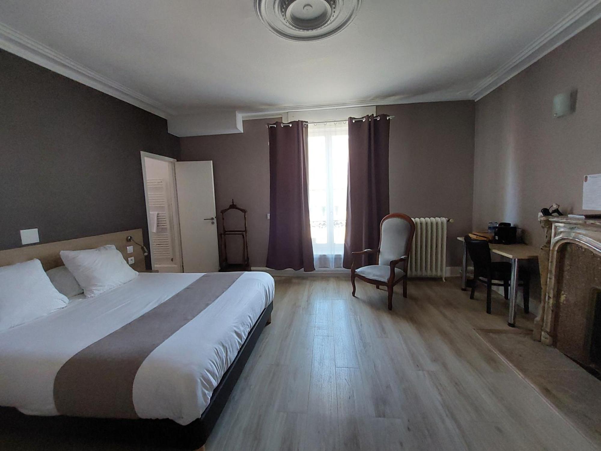 Logis Auberge Des Voyageurs Vandieres  Esterno foto
