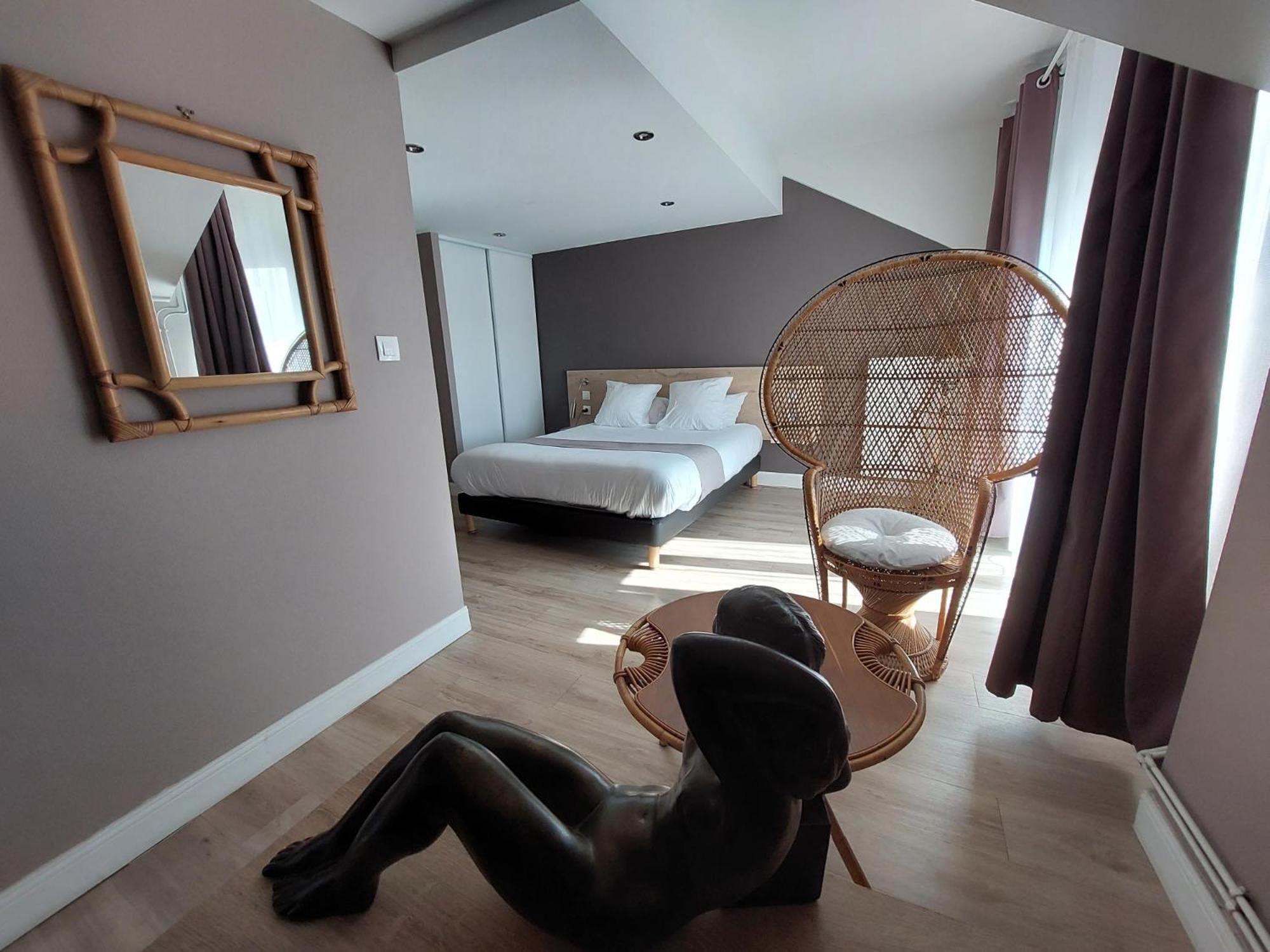 Logis Auberge Des Voyageurs Vandieres  Esterno foto